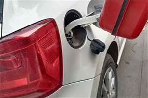 鹤城区24小时救援车收费标准